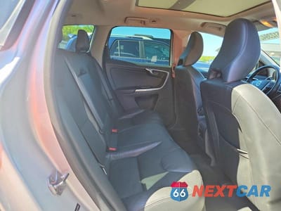Zdjęcie 11 z 13 samochodu: 2015 VOLVO XC60 T6 PREMIER VIN:YV4902RB9F2586229 - miniatura