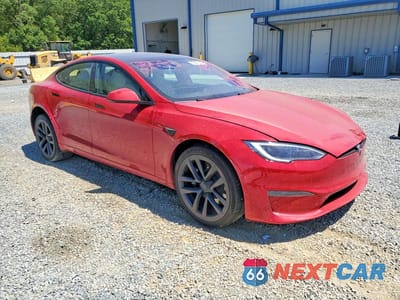 Czwarte zdjęcie samochodu z boku: 2022 TESLA MODEL S VIN:5YJSA1E51NF490554 - miniatura