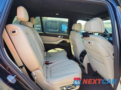 Zdjęcie 10 z 11 samochodu: 2019 BMW X7 XDRIVE40I VIN:5UXCW2C50KL088224 - miniatura