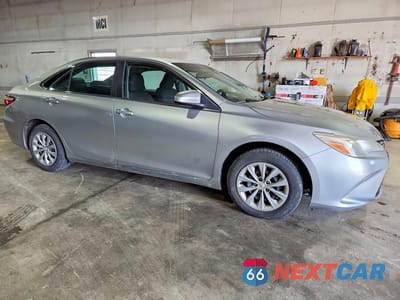 Czwarte zdjęcie samochodu z boku: 2015 TOYOTA CAMRY LE VIN:4T1BF1FK5FU494889 - miniatura