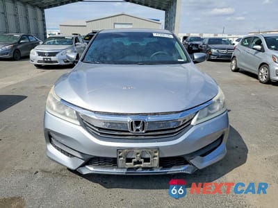 Piąte zdjęcie samochodu w środku: 2016 HONDA ACCORD LX VIN:1HGCR2F37GA122540 - miniatura