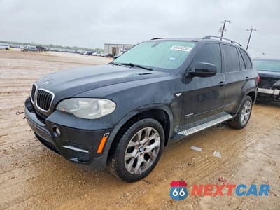 2012 BMW X5 XDRIVE35I 5UXZV4C59CL989134 - główne zdjęcie licytacji z USA - miniatura