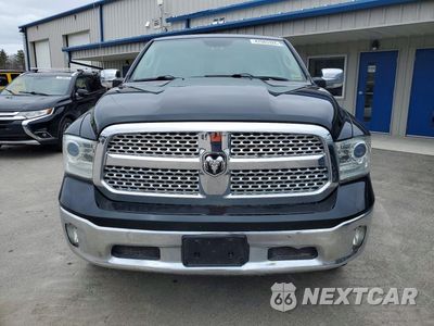Piąte zdjęcie samochodu w środku: 2017 RAM 1500 LARAMIE VIN:1C6RR7JT9HS652315 - miniatura