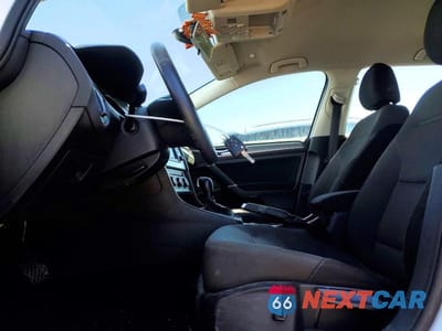 Zdjęcie 7 z 12 samochodu: 2017 VOLKSWAGEN GOLF SPORTWAGEN S VIN:3VWC17AU3HM501166 - miniatura