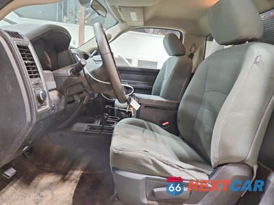 Zdjęcie 7 z 12 samochodu: 2013 RAM 2500 VIN:3C6LR5AT7DG556453 - miniatura