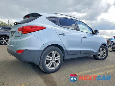 Trzecie zdjęcie samochodu z tyłu: 2010 HYUNDAI TUCSON GLS VIN:KM8JUCAC0AU076536 - miniatura