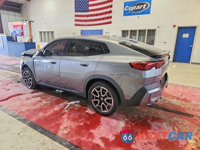 Drugie zdjęcie samochodu z przodu: 2025 BMW X2 XDRIVE28I VIN:WBX63GM09S5153179 - miniatura