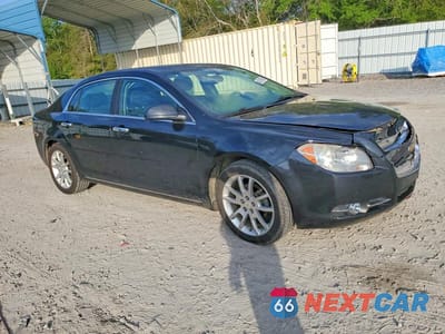 Czwarte zdjęcie samochodu z boku: 2010 CHEVROLET MALIBU LTZ VIN:1G1ZE5E74AF222107 - miniatura