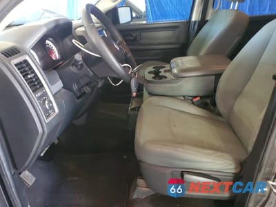 Zdjęcie 7 z 12 samochodu: 2016 RAM 1500 VIN:3C6RR7KT7GG349005 - miniatura