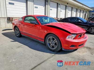 Czwarte zdjęcie samochodu z boku: 2010 FORD MUSTANG VIN:1ZVBP8AN4A5106594 - miniatura