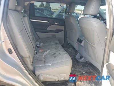 Zdjęcie 11 z 13 samochodu: 2018 TOYOTA HIGHLANDER XLE VIN:5TDJZRFH4JS810872 - miniatura
