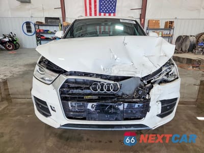 Piąte zdjęcie samochodu w środku: 2016 AUDI Q3 PREMIUM PLUS VIN:WA1BFCFS6GR015054 - miniatura
