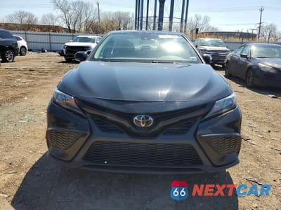 Piąte zdjęcie samochodu w środku: 2023 TOYOTA CAMRY SE VIN:4T1G11AK8PU155721 - miniatura