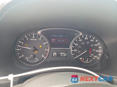 Zdjęcie 9 z 12 samochodu: 2014 NISSAN PATHFINDER SL VIN:5N1AR2MM4EC716467 - miniatura