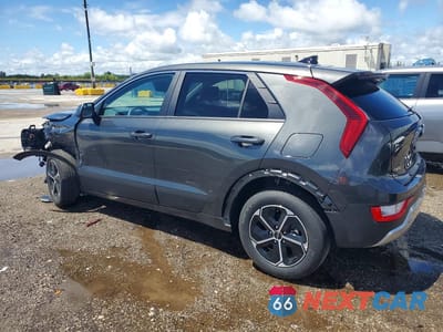 Drugie zdjęcie samochodu z przodu: 2026 KIA NIRO LX VIN:KNDCP3LE9T5329465 - miniatura