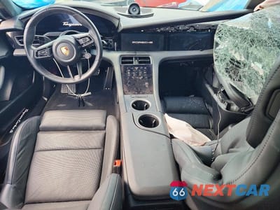 Zdjęcie 8 z 13 samochodu: 2021 PORSCHE TAYCAN TURBO VIN:WP0AC2Y13MSA62638 - miniatura