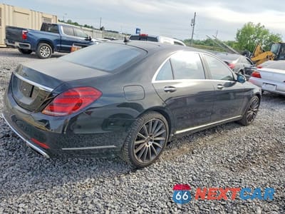 Trzecie zdjęcie samochodu z tyłu: 2018 MERCEDES-BENZ S 450 VIN:WDDUG6GB1JA390535 - miniatura