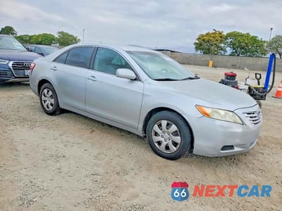 Piąte zdjęcie samochodu w środku: 2007 TOYOTA CAMRY LE VIN:4T1BE46K47U601789 - miniatura