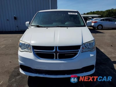 Piąte zdjęcie samochodu w środku: 2015 DODGE GRAND CARAVAN SE VIN:2C4RDGBG2FR691402 - miniatura