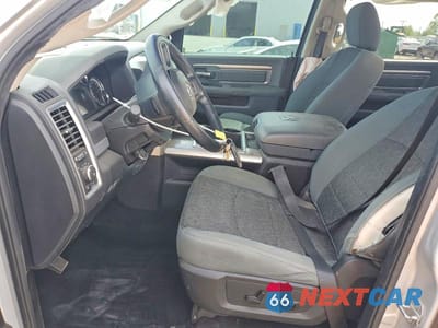 Zdjęcie 7 z 12 samochodu: 2015 RAM 1500 SLT VIN:1C6RR6LM4FS590108 - miniatura