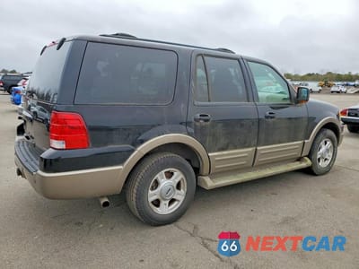 Trzecie zdjęcie samochodu z tyłu: 2004 FORD EXPEDITION EDDIE BAUER VIN:1FMFU18L24LB53398 - miniatura