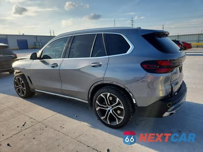 Drugie zdjęcie samochodu z przodu: 2025 BMW X5 XDRIVE40I VIN:5UX23EU01S9Y95373 - miniatura
