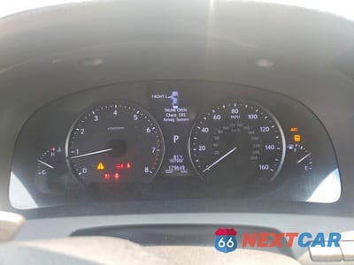 Zdjęcie 9 z 12 samochodu: 2015 LEXUS LS 460 VIN:JTHCL5EF3F5023975 - miniatura