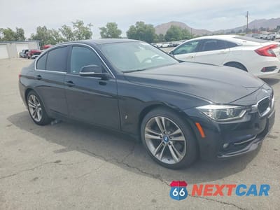 Czwarte zdjęcie samochodu z boku: 2017 BMW 330E VIN:WBA8E1C52HK480296 - miniatura