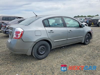 Trzecie zdjęcie samochodu z tyłu: 2010 NISSAN SENTRA 2.0 VIN:3N1AB6AP0AL714571 - miniatura