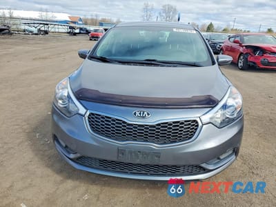 Piąte zdjęcie samochodu w środku: 2016 KIA FORTE5 LX VIN:KNAFK5A84G5537826 - miniatura