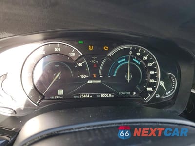 Zdjęcie 9 z 11 samochodu: 2019 BMW 530E VIN:WBAJA9C52KB399446 - miniatura