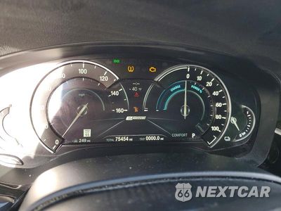 Zdjęcie 9 z 12 samochodu: 2019 BMW 530E VIN:WBAJA9C52KB399446 - miniatura