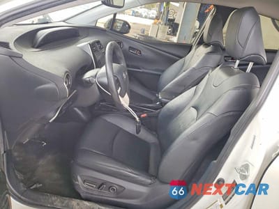 Zdjęcie 7 z 13 samochodu: 2017 TOYOTA PRIUS FOUR VIN:JTDKARFU2H3035914 - miniatura