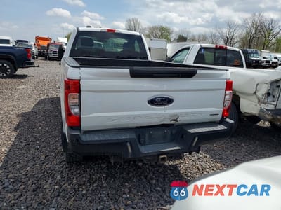 Zdjęcie 6 z 12 samochodu: 2020 FORD F350 SUPER DUTY VIN:1FTRF3B6XLEC74371 - miniatura