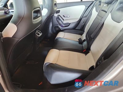 Zdjęcie 10 z 12 samochodu: 2020 MERCEDES-BENZ CLA AMG 35 4MATIC VIN:W1K5J5BB7LN124665 - miniatura