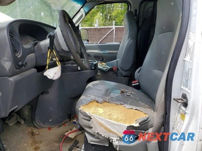 Zdjęcie 7 z 12 samochodu: 2006 FORD ECONOLINE E350 SUPER DUTY VAN VIN:1FTSE34L86DA80018 - miniatura