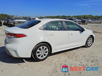 Trzecie zdjęcie samochodu z tyłu: 2024 TOYOTA COROLLA LE VIN:5YFB4MDE7RP201200 - miniatura