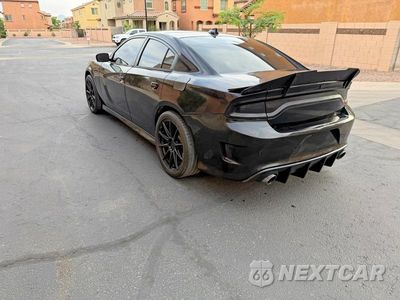 Trzecie zdjęcie samochodu z tyłu: 2019 DODGE CHARGER R VIN:2C3CDXCT2KH578605 - miniatura