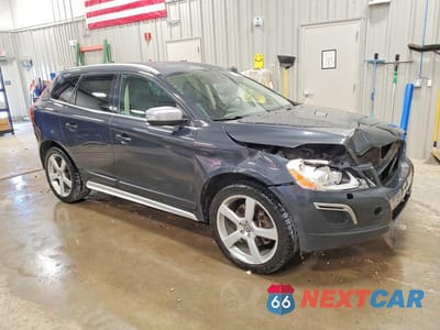 Czwarte zdjęcie samochodu z boku: 2011 VOLVO XC60 3.2 VIN:YV4952DZ7B2196553 - miniatura