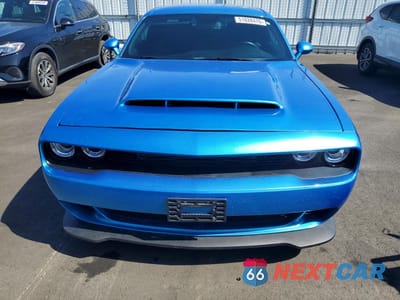 Piąte zdjęcie samochodu w środku: 2023 DODGE CHALLENGER SXT VIN:2C3CDZAG6PH582049 - miniatura