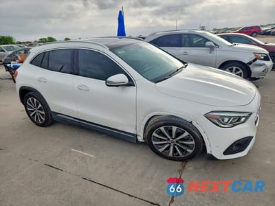 Czwarte zdjęcie samochodu z boku: 2023 MERCEDES-BENZ GLA 250 VIN:W1N4N4GB2PJ529089 - miniatura