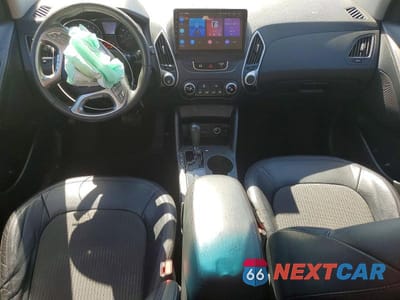 Zdjęcie 8 z 13 samochodu: 2012 HYUNDAI TUCSON GLS VIN:KM8JU3AC6CU324419 - miniatura