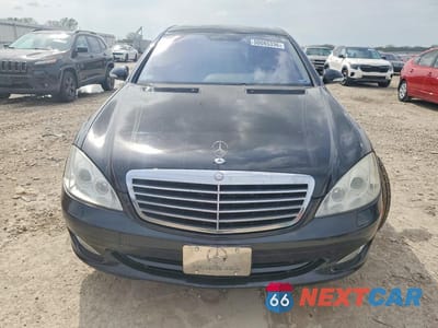 Piąte zdjęcie samochodu w środku: 2007 MERCEDES-BENZ S 550 VIN:WDDNG71X47A021286 - miniatura