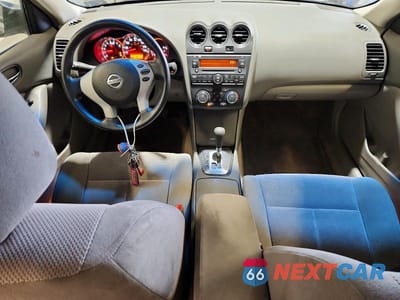 Zdjęcie 8 z 12 samochodu: 2008 NISSAN ALTIMA 2.5 VIN:1N4AL21E88C217281 - miniatura