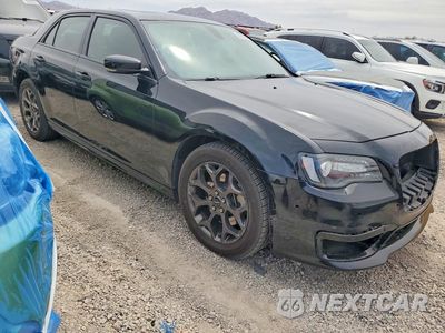 Czwarte zdjęcie samochodu z boku: 2017 CHRYSLER 300 S VIN:2C3CCAGGXHH648082 - miniatura