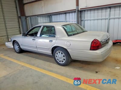 Drugie zdjęcie samochodu z przodu: 2008 MERCURY GRAND MARQUIS VIN:2MEFM74VX8X634845 - miniatura