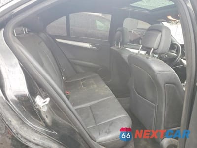 Zdjęcie 10 z 12 samochodu: 2009 MERCEDES-BENZ C 300 4MATIC VIN:WDDGF81X29R061064 - miniatura