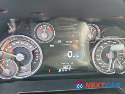 Zdjęcie 9 z 12 samochodu: 2016 RAM 1500 LONGHORN VIN:1C6RR7WT2GS334687 - miniatura