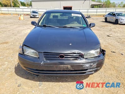 Piąte zdjęcie samochodu w środku: 1997 TOYOTA CAMRY LE VIN:4T1BG22K1VU132260 - miniatura