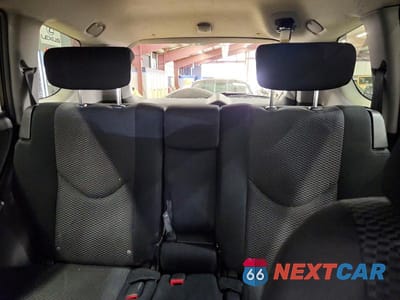 Zdjęcie 10 z 13 samochodu: 2006 TOYOTA RAV4 SPORT VIN:JTMBD32V765015632 - miniatura